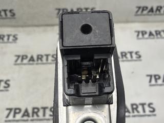 Датчик открыт.дверей MITSUBISHI PAJERO V73W 6G72 MR271892 4 ракурс