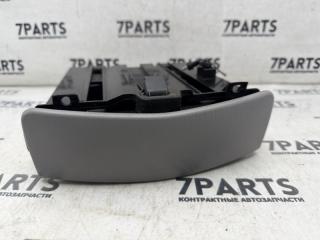 Подстаканник MAZDA MPV 1999