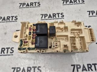 Блок предохранителей MITSUBISHI PAJERO V73W 6G72 MR268581,MR268581 3 ракурс Блок предохранителей MITSUBISHI PAJERO V73W 6G72 MR268581,MR268581 3 ракурс
