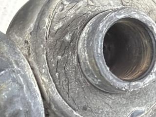 Амортизатор задний MITSUBISHI TOPPO BJ H42A 3G83 MR418859 3 ракурс