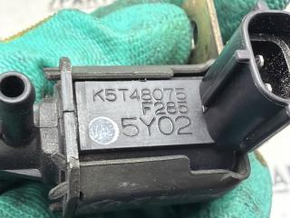 Вакуумный клапан MAZDA SENTIA HEEA JEE ,K5T48075 4 ракурс
