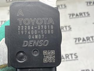 Датчик расхода воздуха TOYOTA PRIUS ZVW30 2ZRFXE 22204-37010 5 ракурс