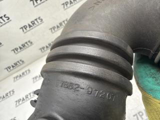 Патрубок воздушн.фильтра TOYOTA DUET M100A EJ-VE 4 ракурс
