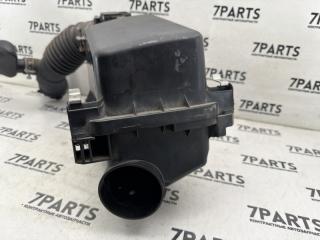 Корпус воздушного фильтра TOYOTA ISIS ZGM10 2ZR-FAE 17700-37270 5 ракурс