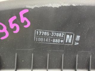 Корпус воздушного фильтра TOYOTA PREMIO ZRT260 2ZRFAE 17700-37211 2 ракурс Корпус воздушного фильтра TOYOTA PREMIO ZRT260 2ZRFAE 17700-37211 2 ракурс