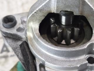 Стартер NISSAN NOTE E12 HR12DE 233001HC1B 5 ракурс Стартер NISSAN NOTE E12 HR12DE 233001HC1B 5 ракурс