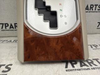 Консоль кпп TOYOTA PREMIO ZRT260 2ZRFAE 4 ракурс Консоль кпп TOYOTA PREMIO ZRT260 2ZRFAE 4 ракурс