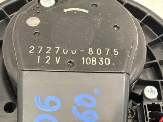 Мотор печки TOYOTA PREMIO ZRT260 2ZRFAE 3 ракурс