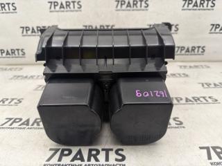 Подстаканник TOYOTA PREMIO ZRT260 2ZRFAE 5 ракурс
