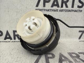 Крышка топливного бака SUBARU LEGACY BR9 EJ253JUAFE 3 ракурс Крышка топливного бака SUBARU LEGACY BR9 EJ253JUAFE 3 ракурс