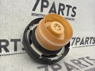 Крышка топливного бака TOYOTA PLATZ SCP11 1SZFE 2 ракурс