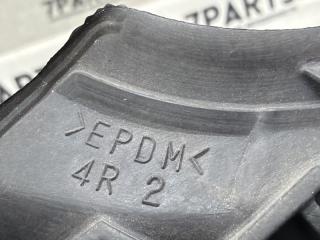 Уголок жабо правый TOYOTA PREMIO ZRT260 5 ракурс