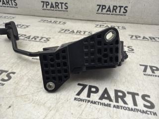 Педаль подачи топлива TOYOTA BELTA SCP92 2SZFE 78110-52010 5 ракурс Педаль подачи топлива TOYOTA BELTA SCP92 2SZFE 78110-52010 5 ракурс