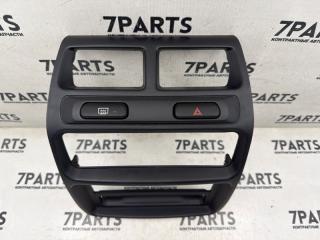 Консоль магнитофона MITSUBISHI PAJERO MINI H51A 4A30 3 ракурс