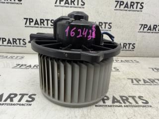 Мотор печки TOYOTA VITZ SCP10 1SZFE 1 ракурс Мотор печки TOYOTA VITZ SCP10 1SZFE 1 ракурс