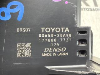 Блок управления TOYOTA PREMIO ZRT260 2ZRFAE 88650-20A90 4 ракурс