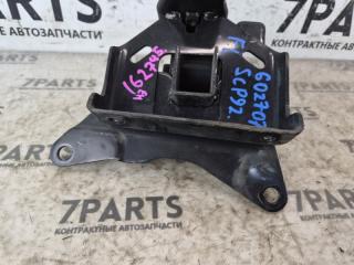 Подушка двигателя левая передняя TOYOTA BELTA SCP92 2SZFE 5 ракурс Подушка двигателя левая передняя TOYOTA BELTA SCP92 2SZFE 5 ракурс