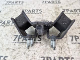 Подушка двигателя задняя TOYOTA MARK II GX100 1GFE 2 ракурс