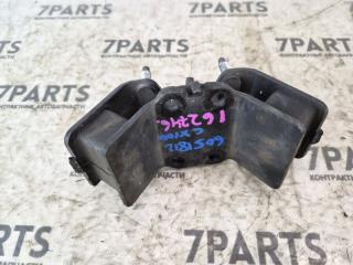 Подушка двигателя задняя TOYOTA MARK II GX100 1GFE 4 ракурс