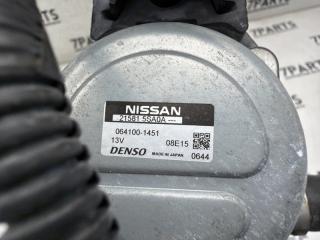Помпа инвертора NISSAN LEAF ZE1 EM57 215815SA0A 5 ракурс