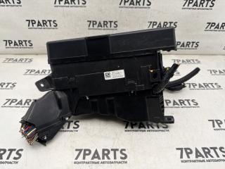 Блок предохранителей TOYOTA AVENSIS ZRT272 3ZRFAE ,82115-05D80 3 ракурс