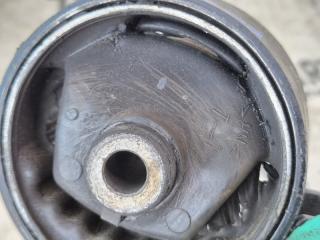 Подушка двигателя левая передняя SUZUKI KEI HN22S K6A 1162083H00 5 ракурс