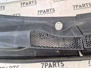 Решетка под лобовое стекло TOYOTA VITZ SCP13 2SZFE 3 ракурс