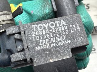 Вакуумный клапан TOYOTA VISTA ZZV50 1ZZFE 25860-22060 4 ракурс