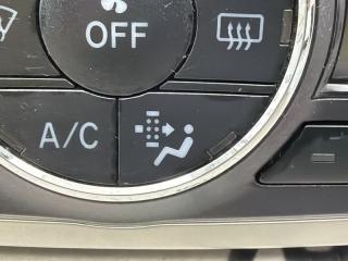 Климат-контроль TOYOTA PREMIO ZRT260 2ZRFAE 5590420060 5 ракурс Климат-контроль TOYOTA PREMIO ZRT260 2ZRFAE 5590420060 5 ракурс
