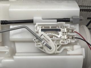 Бензонасос SUZUKI SWIFT ZC31S M16A 2 ракурс