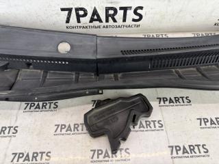 Решетка под лобовое стекло TOYOTA AVENSIS ZRT272 3ZRFAE 4 ракурс Решетка под лобовое стекло TOYOTA AVENSIS ZRT272 3ZRFAE 4 ракурс