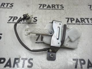 Замок 5-й двери TOYOTA BB QNC21 3SZVE 3 ракурс Замок 5-й двери TOYOTA BB QNC21 3SZVE 3 ракурс