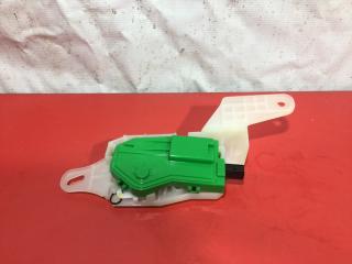 Запчасть активатор лючка бензобака Hyundai Tucson