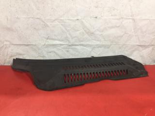 Запчасть жабо правое Fiat Ducato