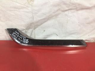 Запчасть молдинг бампера передний левый Лада Веста