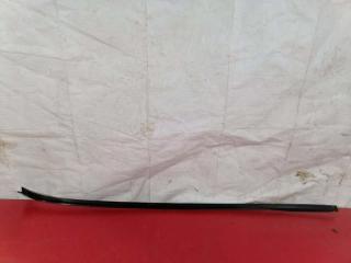 Запчасть молдинг лобового стекла правый Ford mondeo