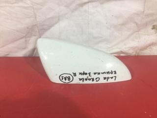 Запчасть крышка зеркала передняя правая Лада Гранта