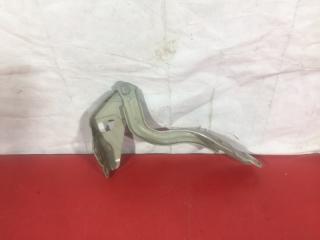 Петля капота левая Hyundai Solaris Б/У Петля капота левая Hyundai Solaris