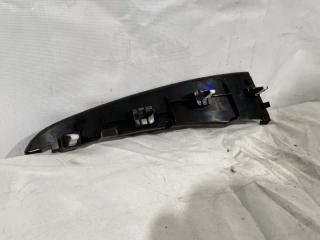 Запчасть накладка торпеды Mazda 3