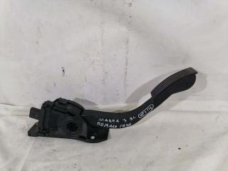 Педаль газа Mazda 3 контрактная Педаль газа Mazda 3