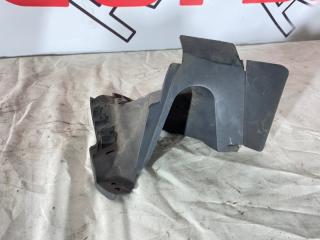 Запчасть дефлектор радиатора правый Mazda 3