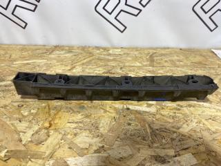 Запчасть кронштейн бампера задний правый Skoda Fabia