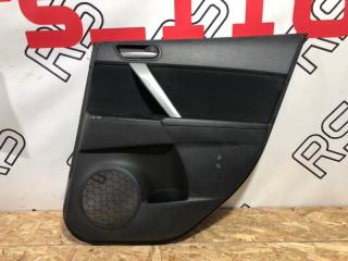 Обшивка двери задняя правая Mazda 3 контрактная Обшивка двери задняя правая Mazda 3