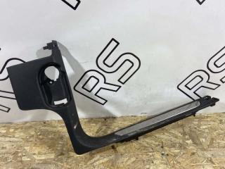 Запчасть накладка порога передняя левая Porsche Cayenne