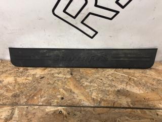 Запчасть накладка порога передняя левая Hyundai Santa Fe
