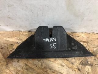 Накладка замка багажника Volkswagen Touareg контрактная Накладка замка багажника Volkswagen Touareg