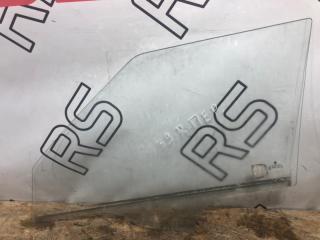 Стекло двери переднее правое Skoda Fabia