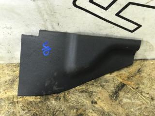 Запчасть накладка центральной консоли правая Hyundai i40