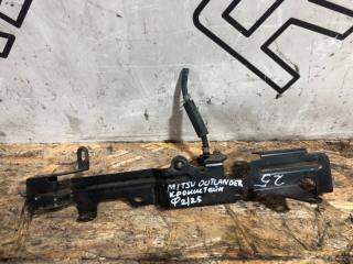 Кронштейн Mitsubishi Outlander