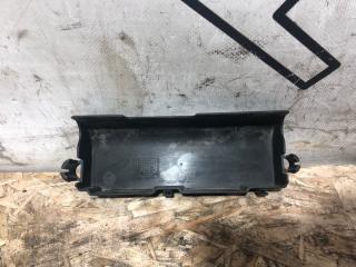 Запчасть крышка блока предохранителей Opel Astra